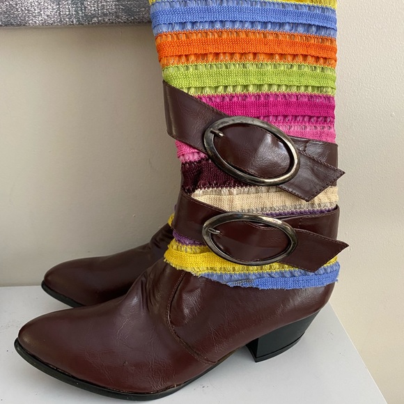 Firenze Style in Italy  boots brown with multi color fabric lace Adornment Sz 40 - Picture 5 of 9